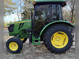 2022 John Deere 5065E