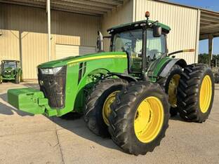 2016 John Deere 8370R