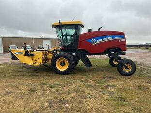 2015 New Holland SPEEDROWER 220