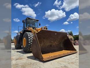 2013 Hyundai HL760-9A