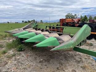 1990 John Deere 643