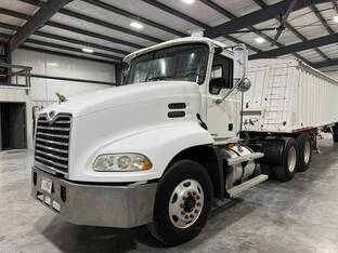 2004 Mack VISION CX613