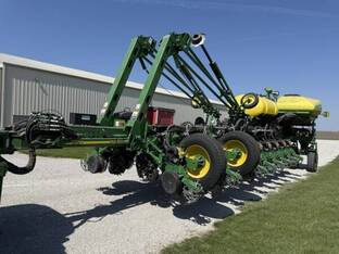 2013 John Deere 1770NT CCS