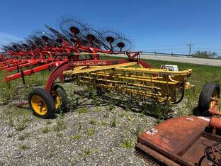 1988 New Holland 256
