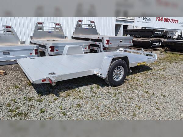 2027 Aluma 8214hstilt