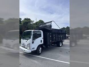 2020 Isuzu NRR