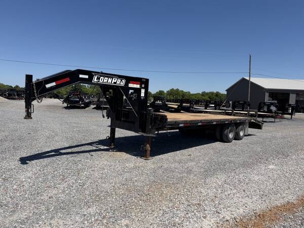 2021 CornPro 102"x25' 24k gooseneck