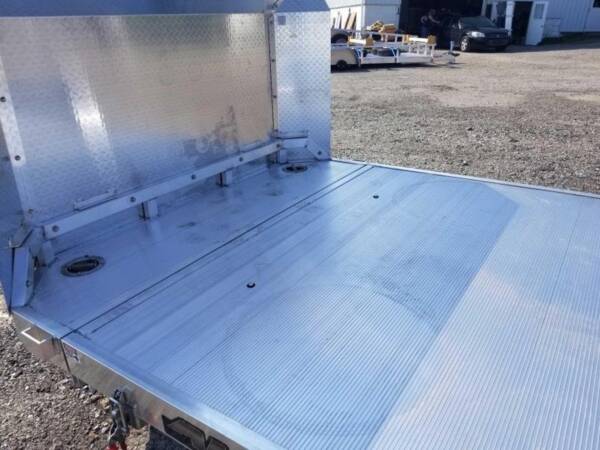2026 Aluma ex8220htilt