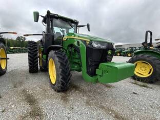 2025 John Deere 8R 250