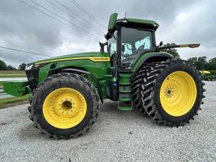 2025 John Deere 8R 370