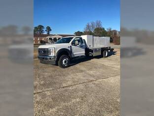 2025 Ford F600