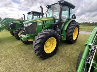 2022 John Deere 5100M