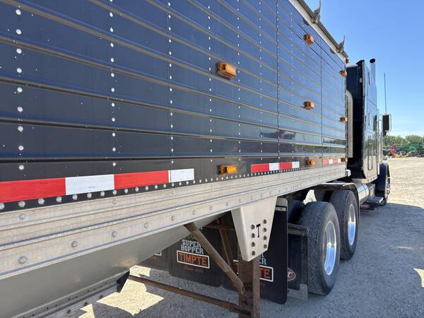2010 Timpte super hopper