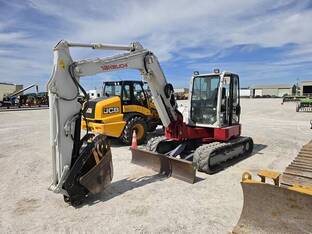 2016 Takeuchi TB280FR