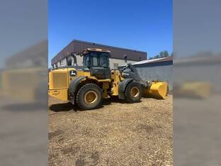 2020 John Deere 524L