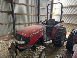 2012 Case IH Farmall 35B