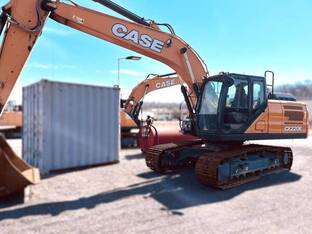 2023 Case CX220E