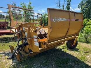 2004 HayBuster 2100