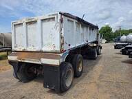 1981 Hilbilt 22 ft dump
