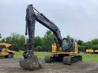 2023 John Deere 245 P