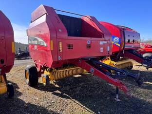 2004 New Holland BR7080