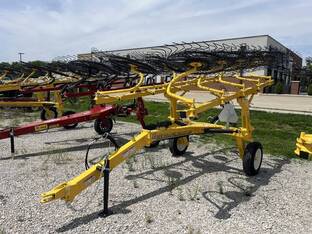 2026 New Holland PC1022