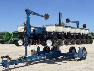 2007 Kinze 3500
