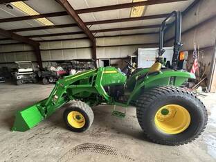 2025 John Deere 4052M