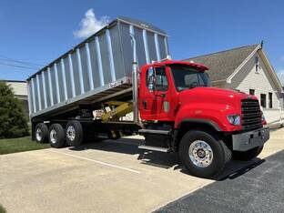 2012 Freightliner 114SD