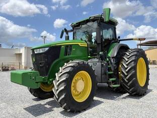 2021 John Deere 7R 230