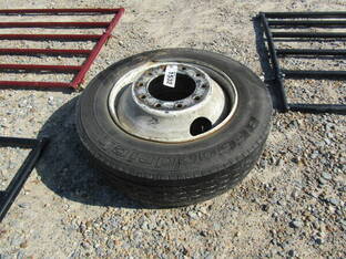 Semi Trailer Tire & Rim 255/75R22.5