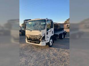 2025 Isuzu NRR