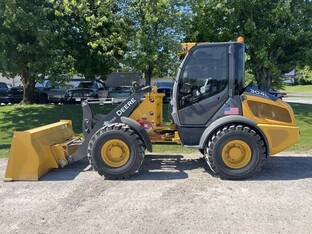 2020 John Deere 304L