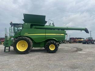 2013 John Deere S680