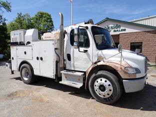 2016 Freightliner BUSINESS CLASS M2 106