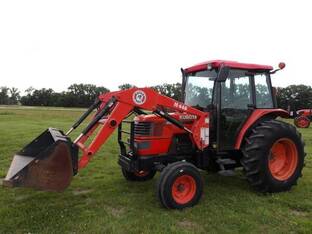 2002 Kubota M5700
