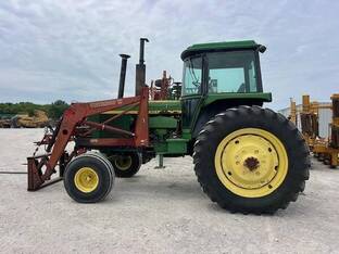 John Deere 4630