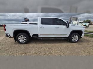 2020 Chevrolet SILVERADO 1500 HIGH COUNTRY