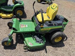 2023 John Deere Z330M