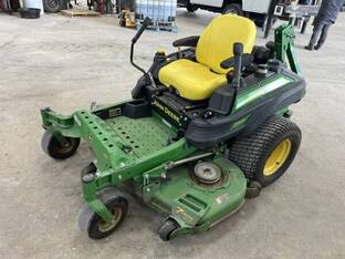 2015 John Deere Z930R