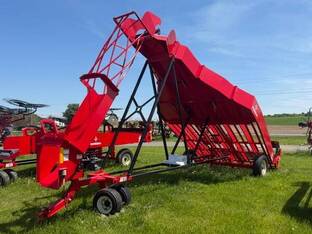 2025 Norden Mfg Bale Accumulator