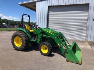2023 John Deere 4052M