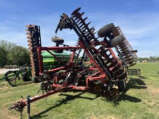 Case IH TRUE TANDEM 330 TURBO