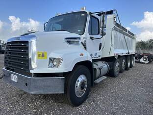 2017 Freightliner 114SD