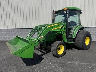 2011 John Deere 4720