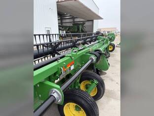 2020 John Deere 735D