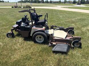 2025 Grasshopper 940G3