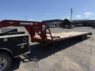 2014 Diamond T
