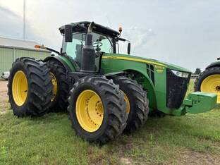 2019 John Deere 8320R