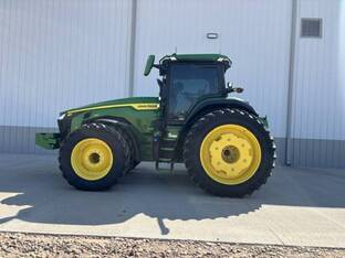 2022 John Deere 8R 410